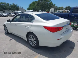2016 Infiniti Q50 2.0t Premium with VIN JN1CV7AR3GM252349, listed as a IAAI auction lot 39425256 with 49,767 mi miles. Bid and sale history available at carsss.com. Image 3.