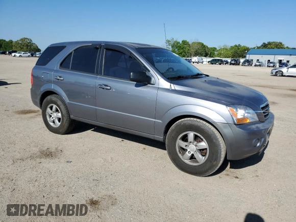 2007 Kia Sorento LX z VIN KNDJD736475695369, wystawiony jako Copart lot #53079175 z przebiegiem 215 324 mil mil oraz Szkoda całkowita • Salvage title. Historia ofert i sprzedaży dostępna na DreamBid. Obrazek 4.