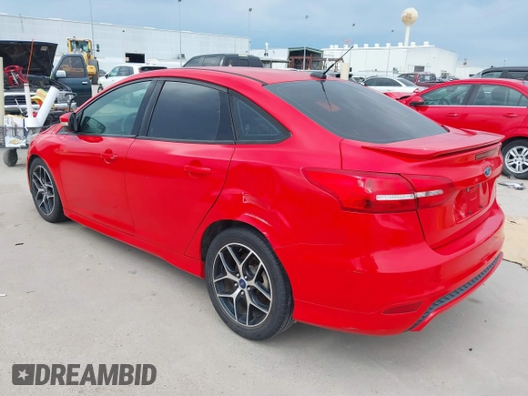 2015 Ford Focus SE с VIN 1FADP3F29FL384655, выставлен на аукционе IAAI как лот 42561046 с пробегом 128 728 миль миль и . История ставок и продаж доступна на DreamBid. Изображение 3.