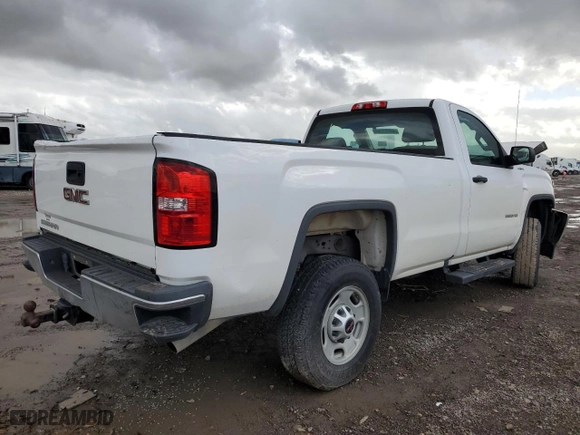 2018 GMC Sierra 2500HD with VIN 1GT02REG4JZ174493, listed as a Copart auction lot 84643744 with 110,487 mi miles and Salvage Title. Bid and sale history available at carsss.com. Image 3.