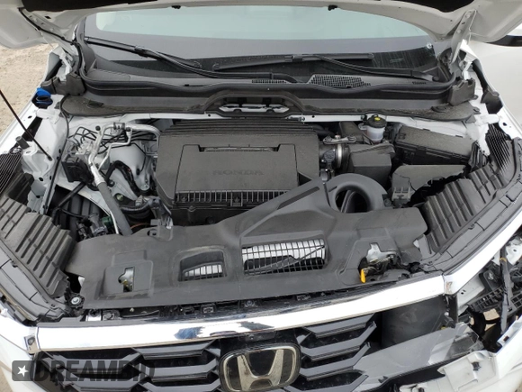 2025 Honda Pilot Elite with VIN 5FNYG1H82SB058680, listed as a Copart auction lot 42996425 with 9,890 mi miles and Salvage Title. Bid and sale history available at DreamBid. Image 13.