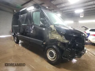 2021 Mercedes-Benz Sprinter with VIN W1Y4DBHY5MT050114, listed as a Copart auction lot 46588025 with 26,080 mi miles and Salvage Title. Bid and sale history available at DreamBid. Image 4.
