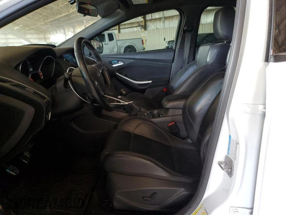 2014 Ford Focus ST with VIN 1FADP3L9XEL209508, listed as a Copart auction lot 47121505 with 83,283 mi miles and Salvage Title. Bid and sale history available at carsss.com. Image 7.