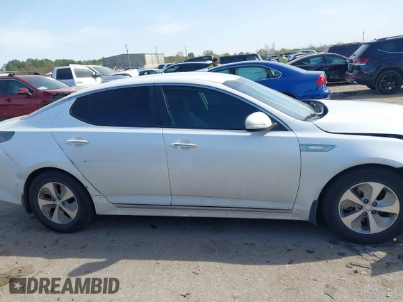 2015 Kia Optima Hybrid with VIN KNAGM4AD2F5086402, listed as a IAAI auction lot 41836546 with 88,285 mi miles. Bid and sale history available at carsss.com. Image 13.