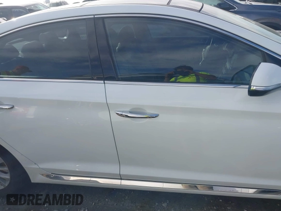 2015 Hyundai Sonata 2.4L Sport with VIN 5NPE34AF7FH035377, listed as a IAAI auction lot 41669248 with 155,385 mi miles. Bid and sale history available at carsss.com. Image 14.
