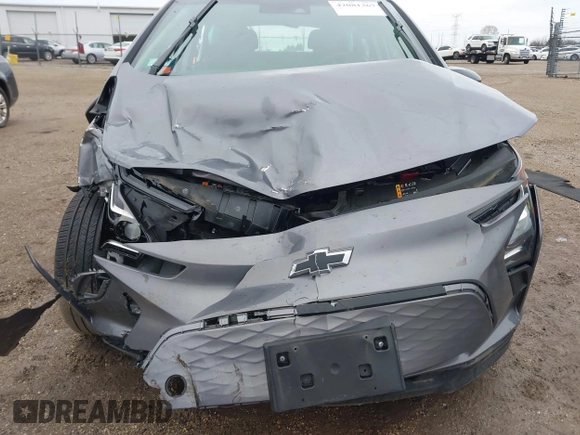 2023 Chevrolet Bolt EV 1LT z VIN 1G1FW6S09P4136907, wystawiony jako IAAI lot #42081367 z przebiegiem 41 736 mil mil oraz . Historia ofert i sprzedaży dostępna na DreamBid. Obrazek 6.