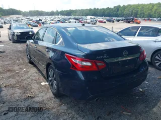 2016 Nissan Altima SR with VIN 1N4AL3AP4GC131763, listed as a IAAI auction lot 42662547 with 130,374 mi miles and . Bid and sale history available at DreamBid. Image 3.