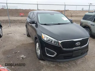 2017 Kia Sorento LX with VIN 5XYPG4A32HG281928, listed as a IAAI auction lot 41509249 with 82,915 mi miles. Bid and sale history available at carsss.com. Image 1.