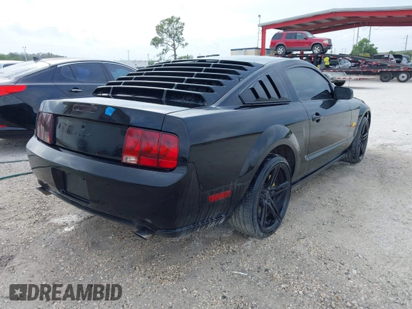 2007 Ford Mustang GT Deluxe with VIN 1ZVFT82HX75212885, listed as a IAAI auction lot 41451483 with 158,566 mi miles. Bid and sale history available at carsss.com. Image 4.