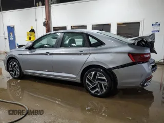 2022 Volkswagen Jetta SEL z VIN 3VWGM7BU1NM023266, wystawiony jako Copart lot #77462164 z przebiegiem 13 141 mil mil oraz Szkoda całkowita • Salvage title. Historia ofert i sprzedaży dostępna na DreamBid. Obrazek 2.