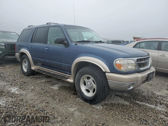 2000 Ford Explorer Eddie Bauer with VIN 1FMZU74E3YZA26797, listed as a Copart auction lot 53163865 with 297,314 mi miles and Clean title. Bid and sale history available at DreamBid. Image 4.