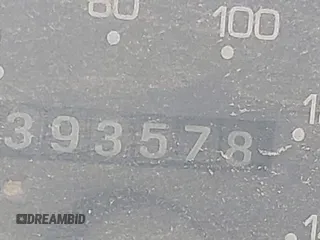 1999 Ford F-250 XL с VIN 1FTNW21F9XEA23647, выставлен на аукционе IAAI как лот 42326497 с пробегом 393 578 миль миль и . История ставок и продаж доступна на DreamBid. Изображение 15.