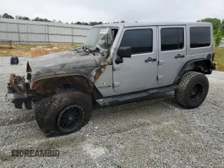 2018 Jeep Wrangler Unlimited Sahara z VIN 1C4BJWEG3JL912328, wystawiony jako Copart lot #54901295 z przebiegiem Nie podano mil oraz Nie do naprawy • Non repairable. Historia ofert i sprzedaży dostępna na DreamBid. Obrazek 1.