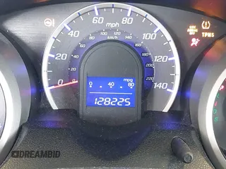 2009 Honda Fit Sport with VIN JHMGE88459C001743, listed as a IAAI auction lot 41852048 with 128,225 mi miles. Bid and sale history available at carsss.com. Image 16.