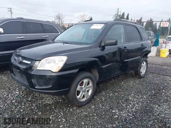 2010 Kia Sportage LX with VIN KNDKGCA33A7706645, listed as a IAAI auction lot 41387232 with 178,714 mi miles and . Bid and sale history available at carsss.com. Image 2.