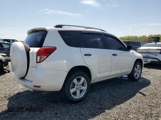 2006 Toyota RAV4 with VIN JTMBD33V665012901, listed as a Copart auction lot 51067925 with 189,775 mi miles and Salvage Title. Bid and sale history available at carsss.com. Image 3.
