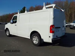 2018 Nissan NV SV with VIN 1N6AF0KY6JN804102, listed as a IAAI auction lot 42129247 with 172,032 mi miles. Bid and sale history available at carsss.com. Image 3.