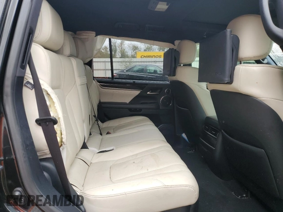 2019 Lexus LX 570 z VIN JTJHY7AX7K4292383, wystawiony jako Copart lot #82715804 z przebiegiem Nie podano mil oraz Szkoda całkowita • Salvage title. Historia ofert i sprzedaży dostępna na DreamBid. Obrazek 10.