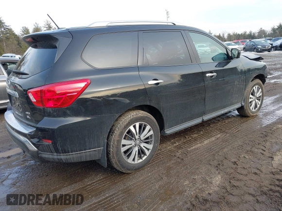 2017 Nissan Pathfinder SV with VIN 5N1DR2MM9HC633277, listed as a IAAI auction lot 41697958 with 51,891 mi miles. Bid and sale history available at carsss.com. Image 4.