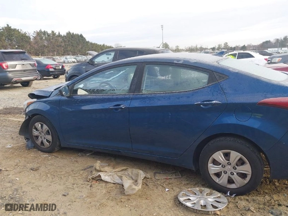 2016 Hyundai Elantra SE with VIN KMHDH4AE5GU489280, listed as a IAAI auction lot 41008040 with 102,749 mi miles. Bid and sale history available at carsss.com. Image 15.