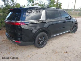 2024 Kia Carnival SX Prestige with VIN KNDNE5H32R6338691, listed as a IAAI auction lot 40993160 with 24,991 mi miles. Bid and sale history available at carsss.com. Image 4.
