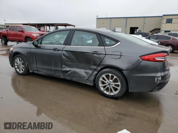 2019 Ford Fusion SE with VIN 3FA6P0H78KR152057, listed as a Copart auction lot 45047755 with 113,840 mi miles and Clean Title. Bid and sale history available at carsss.com. Image 2.