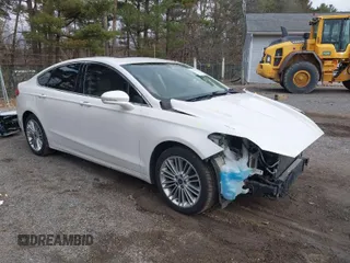 2015 Ford Fusion SE with VIN 3FA6P0HD2FR222244, listed as a IAAI auction lot 41932249 with 113,685 mi miles. Bid and sale history available at carsss.com. Image 1.