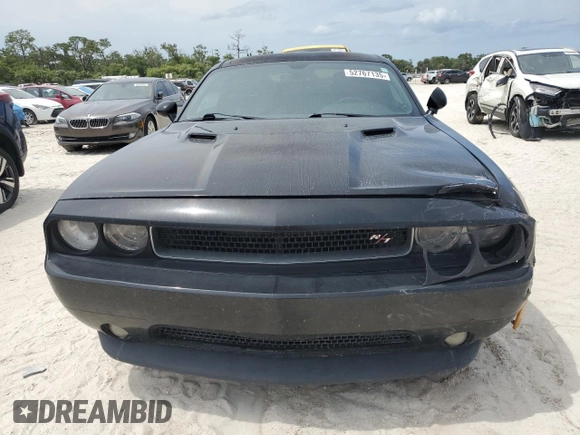 2012 Dodge Challenger R/T Classic z VIN 2C3CDYBT8CH254809, wystawiony jako Copart lot #52767135 z przebiegiem 122 448 mil mil oraz Szkoda całkowita • Salvage title. Historia ofert i sprzedaży dostępna na DreamBid. Obrazek 5.
