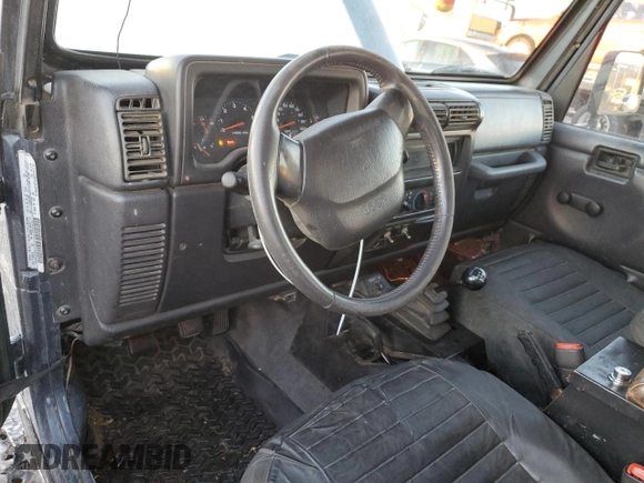 2001 Jeep Wrangler Sport with VIN 1J4FA49S71P360257, listed as a Copart auction lot 87748705 with 160,702 mi miles and Salvage Title. Bid and sale history available at carsss.com. Image 8.