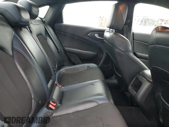 2015 Chrysler 200 S with VIN 1C3CCCBB9FN680839, listed as a Copart auction lot 61400265 with 143,228 mi miles and Salvage title. Bid and sale history available at DreamBid. Image 10.