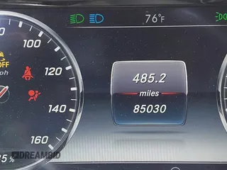 2015 Mercedes-Benz S-Class S 550 with VIN WDDUG8CB6FA157601, listed as a IAAI auction lot 40402615 with 85,030 mi miles. Bid and sale history available at carsss.com. Image 16.