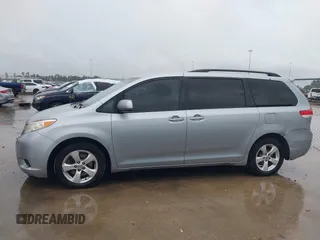 2014 Toyota Sienna LE AAS with VIN 5TDKK3DC9ES501255, listed as a IAAI auction lot 42096386 with 347,364 mi miles and . Bid and sale history available at carsss.com. Image 14.