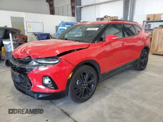 2021 Chevrolet Blazer RS z VIN 3GNKBKRS6MS565619, wystawiony jako Copart lot #54439495 z przebiegiem 46 046 mil mil oraz Szkoda całkowita • Salvage title. Historia ofert i sprzedaży dostępna na DreamBid. Obrazek 1.
