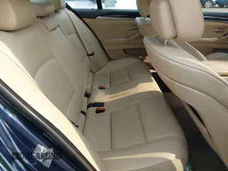 2012 BMW 5 Series 535i xDrive z VIN WBAFU7C55CDU57265, wystawiony jako IAAI lot #42410367 z przebiegiem 265 623 mil mil oraz . Historia ofert i sprzedaży dostępna na DreamBid. Obrazek 8.