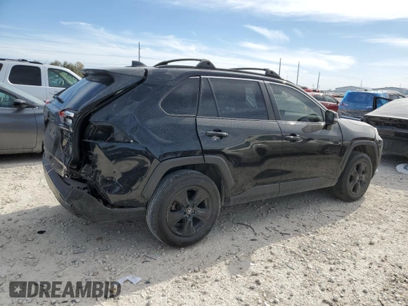 2019 Toyota RAV4 XLE with VIN JTMW1RFV5KD500679, listed as a Copart auction lot 48762575 with 105,403 mi miles and Salvage Title. Bid and sale history available at carsss.com. Image 3.