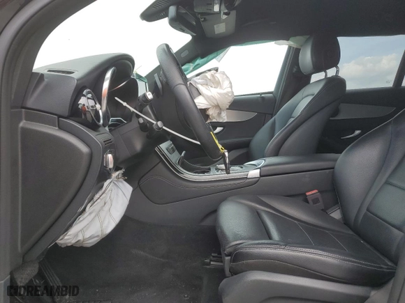 2019 Mercedes-Benz GLC with VIN WDC0G4KB3KV134325, listed as a Copart auction lot 50465055 with 94,083 mi miles and Non Repairable. Bid and sale history available at carsss.com. Image 7.