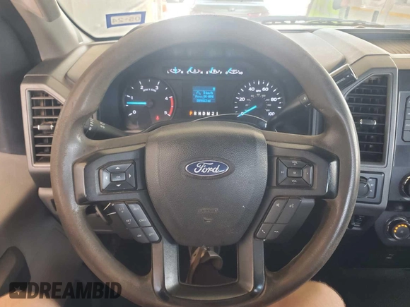 2019 Ford F-250 XL z VIN 1FT7W2BT4KEG48172, wystawiony jako IAAI lot #42556049 z przebiegiem 89 463 mil mil oraz . Historia ofert i sprzedaży dostępna na DreamBid. Obrazek 28.