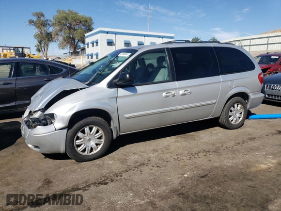 2007 Chrysler Town & Country LWB Touring with VIN 2A8GP54L87R213525, listed as a Copart auction lot 72459634 with 141,386 mi miles and Salvage Title. Bid and sale history available at carsss.com. Image 1.