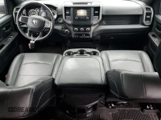 2022 Ram 2500 Tradesman z VIN 3C6UR4CJ2NG200455, wystawiony jako Copart lot #71545564 z przebiegiem 33 839 mil mil oraz Szkoda całkowita • Salvage title. Historia ofert i sprzedaży dostępna na DreamBid. Obrazek 8.