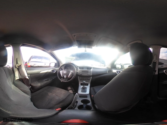 2014 Nissan Sentra SV with VIN 3N1AB7AP3EY216041, listed as a IAAI auction lot 41646043 with 132,008 mi miles. Bid and sale history available at carsss.com. Image 24.