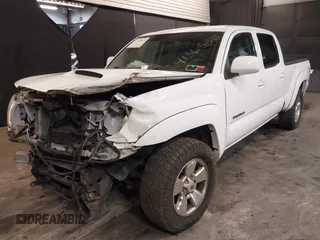 2009 Toyota Tacoma with VIN 5TEMU52N89Z620734, listed as a IAAI auction lot 41365825 with 336,070 mi miles and . Bid and sale history available at DreamBid. Image 2.