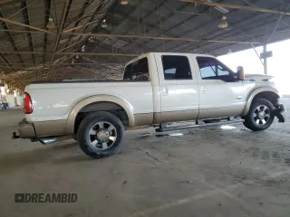 2011 Ford F-250 XL with VIN 1FT7W2A63BEC20668, listed as a Copart auction lot 43641435 with 157,120 mi miles and Salvage Title. Bid and sale history available at carsss.com. Image 3.