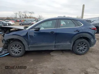 2022 Mazda CX-30 S with VIN 3MVDMBAL8NM411739, listed as a IAAI auction lot 41668265 with 34,964 mi miles and . Bid and sale history available at carsss.com. Image 13.