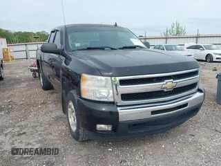 2011 Chevrolet Silverado 1500 LT with VIN 1GCRCSE0XBZ423010, listed as a IAAI auction lot 42112256 with 143,682 mi miles and . Bid and sale history available at DreamBid. Image 1.