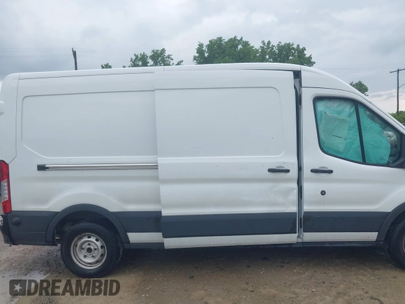2019 Ford Transit z VIN 1FTYR2CM1KKA28111, wystawiony jako IAAI lot #42439960 z przebiegiem 116 173 mil mil oraz . Historia ofert i sprzedaży dostępna na DreamBid. Obrazek 13.