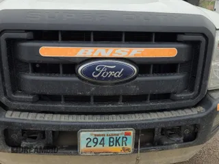 2013 Ford F-250 XL z VIN 1FT7X2B6XDEB81253, wystawiony jako IAAI lot #42854468 z przebiegiem 217 973 mil mil oraz . Historia ofert i sprzedaży dostępna na DreamBid. Obrazek 6.