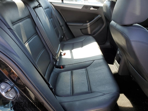 2013 Volkswagen Jetta Sedan SE with VIN 3VWDP7AJ2DM449239, listed as a Copart auction lot 48956615 with 170,049 mi miles and Salvage Title. Bid and sale history available at carsss.com. Image 10.