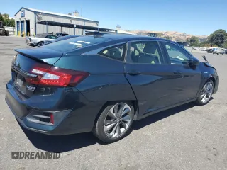 2018 Honda Clarity Plug-In Hybrid Touring with VIN JHMZC5F32JC002974, listed as a Copart auction lot 68187664 with 46,043 mi miles and Salvage Title. Bid and sale history available at carsss.com. Image 3.