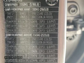 2015 Land Rover Range Rover Evoque Pure Premium z VIN SALVR2BG9FH005735, wystawiony jako Copart lot #69971924 z przebiegiem Nie podano mil oraz Szkoda całkowita • Salvage title. Historia ofert i sprzedaży dostępna na DreamBid. Obrazek 13.