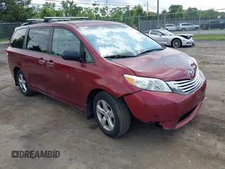 2014 Toyota Sienna Limited z VIN 5TDDK3DC6ES073282, wystawiony jako IAAI lot #42468546 z przebiegiem 278 905 mil mil oraz . Historia ofert i sprzedaży dostępna na DreamBid. Obrazek 1.